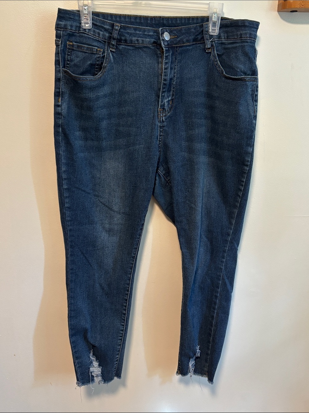 ⭐ 3 for $15 SHEIN Dark Blue Distressed Skinny Jeans